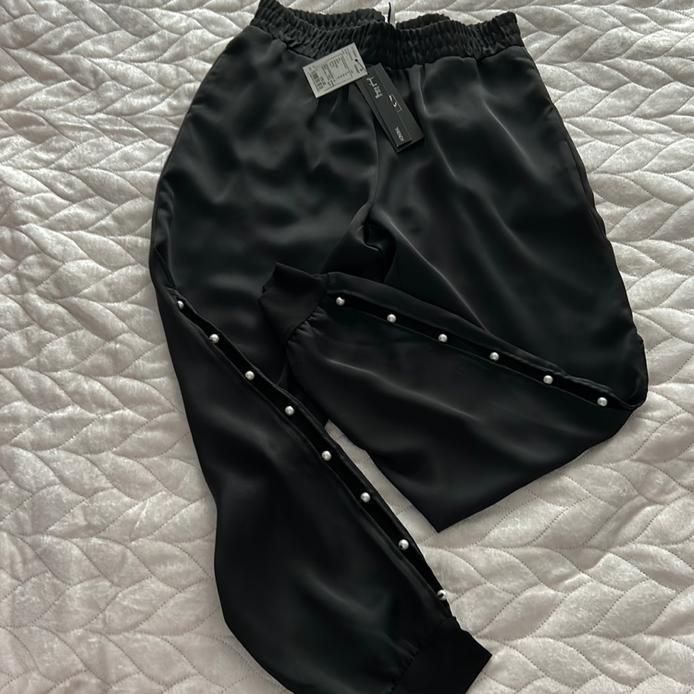 Amazing & Fun Joseph Ribkuff Pearl Dress Pants NWT